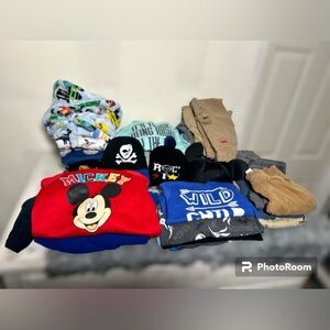 Bundle on kid clothes​